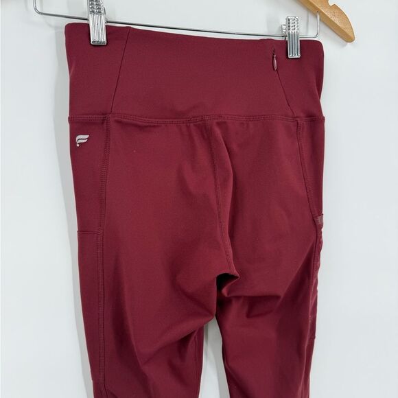 Fabletics Trinity High Waist Leggings in Black Cherry/Orchid Purple | Small - Picture 7 of 9